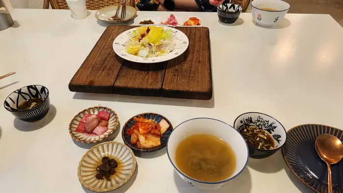 창원 귀산동 편백찜 맛집 라이진 저녁 식사 후기